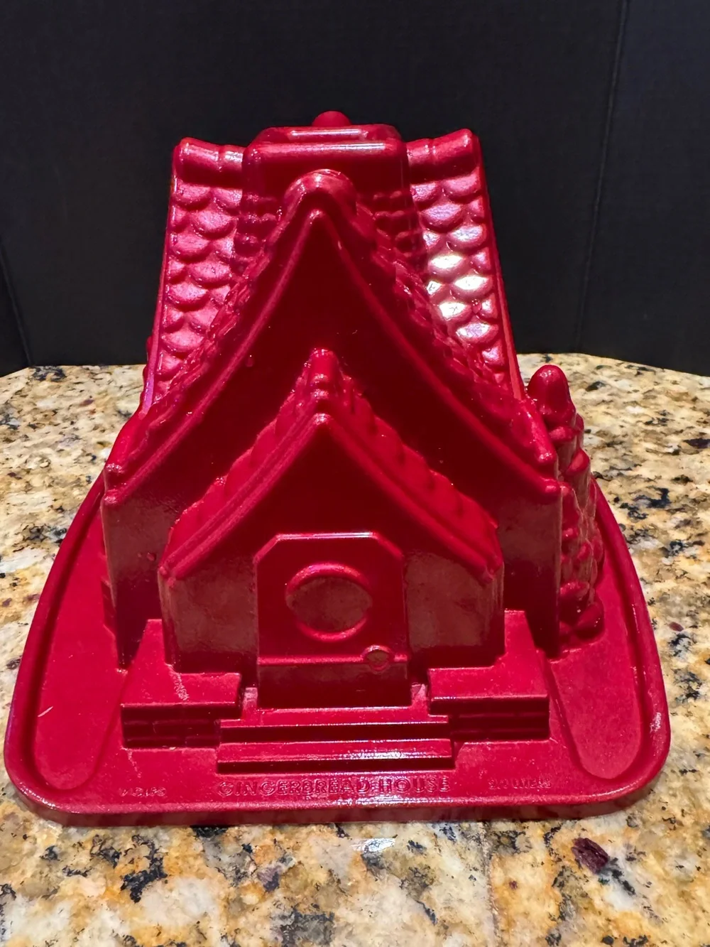 Nordicware Festive Red Gingerbread House Cast Heavy Duty Bundt Cake Mold